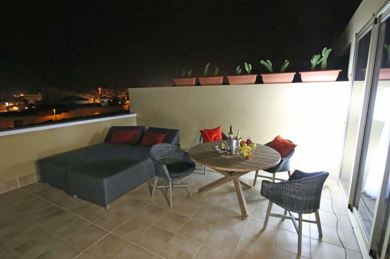 דירות אל מדאנו La Perla By Rentmedano Superb Luxury Duplex, Private Roof Terrace, Ocean View, Pool, Wifi And Parking מראה חיצוני תמונה